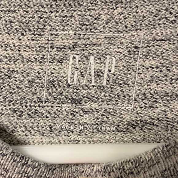 GAP Heather Gray Short Sleeve T-Shirt - Picture 4 of 4